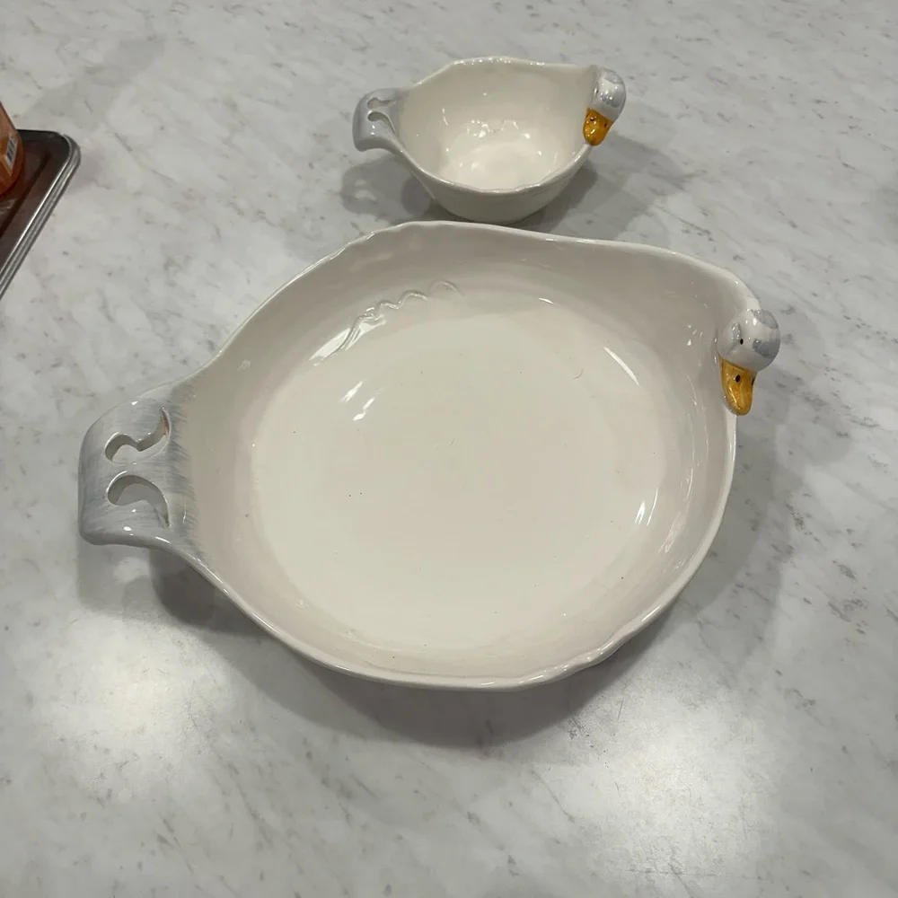 Gorgeous vintage goose dishes-made in Italy super rare!!!! Perfect condition!!